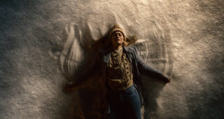 Black Christmas : photo, Lucy Currey