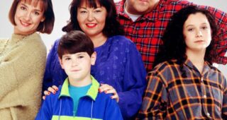 Saison 4 : Affiche officielle