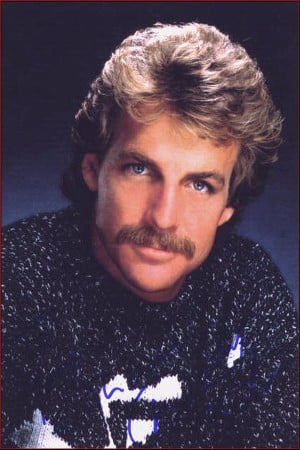 Darby Hinton : Photo officielle