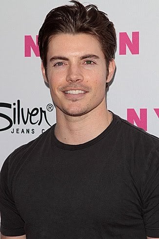 Josh Henderson : Photo officielle