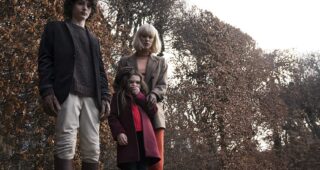 The Turning : photo, Mackenzie Davis, Finn Wolfhard, Brooklynn Prince