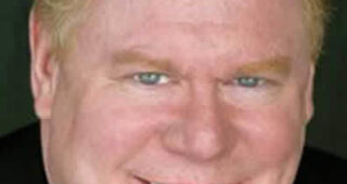 Daniel Petrie Jr. : Photo officielle