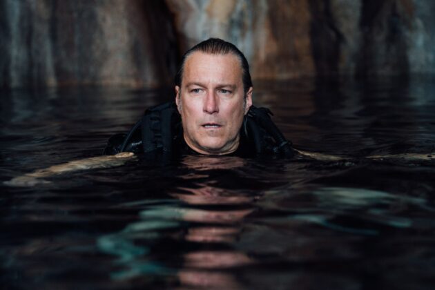 photo, John Corbett