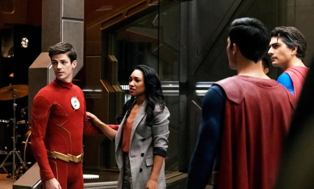 Arrow : photo, The Flash, Batwoman, Supergirl, DC's Legends of Tomorrow