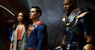 Arrow : photo, The Flash, Supergirl, DC's Legends of Tomorrow, Batwoman