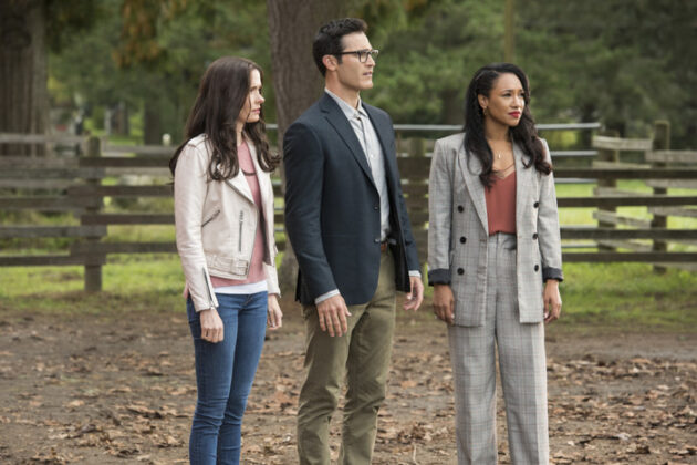 photo, Arrow, The Flash, Supergirl, DC's Legends of Tomorrow