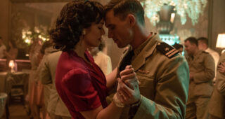 Midway : photo, Ed Skrein, Mandy Moore