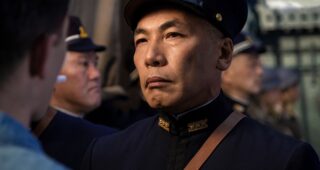 Midway : photo, Etsushi Toyokawa