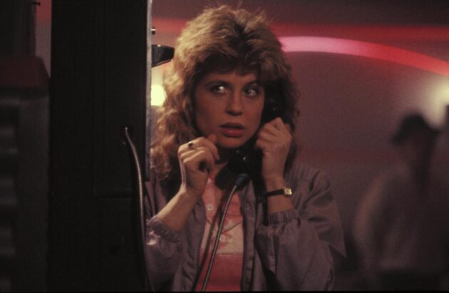 photo, Linda Hamilton