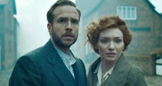 La Guerre des mondes : photo, Rafe Spall, Eleanor Tomlinson