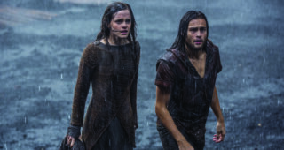 Noé : photo, Douglas Booth, Emma Watson