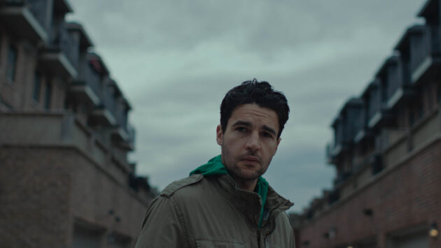 Photo Christopher Abbott