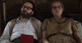 Shirley : Photo Elisabeth Moss, Michael Stuhlbarg
