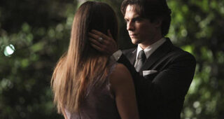 Vampire Diaries : photo, Ian Somerhalder, Nina Dobrev
