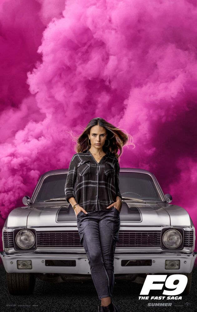 photo, Jordana Brewster