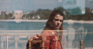 La dernière vie de Simon : photo, Camille Claris