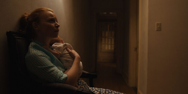 photo, Lauren Ambrose