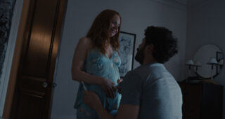 Servant : photo, Lauren Ambrose