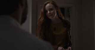 Servant : photo, Lauren Ambrose