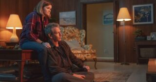 The Outsider : photo, Ben Mendelsohn, Mare Winningham, Mare Winningham