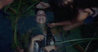 Une île : photo, Laetitia Casta