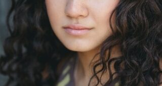 Meg DeLacy : Photo officielle