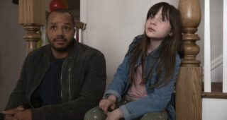 Emergence : photo, Donald Faison, Alexa Swinton