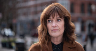 Intimidation : photo, Siobhan Finneran