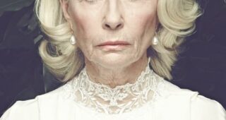 Robyn Nevin : Photo officielle