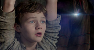 Pan : photo, Levi Miller