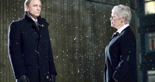 Quantum of Solace : photo, Judi Dench, Daniel Craig