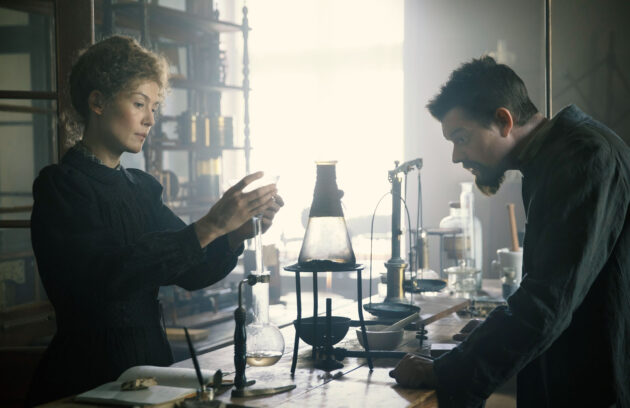 Photo Rosamund Pike, Sam Riley