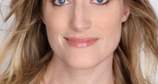 Jen Taylor : Photo officielle