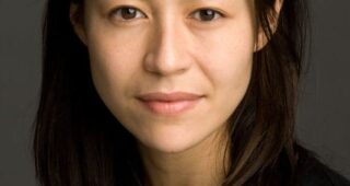 Elizabeth Chai Vasarhelyi : Photo officielle