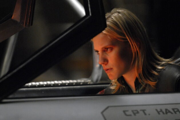 photo, Katee Sackhoff