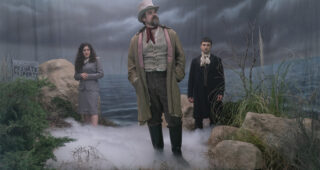 Frankenstein's Monster's Monster, Frankenstein : photo, David Harbour
