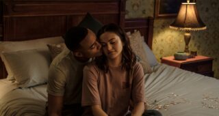 Mensonges et Trahisons : photo, Jessie T. Usher, Camila Mendes