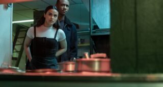 Mensonges et Trahisons : photo, Jessie T. Usher, Camila Mendes