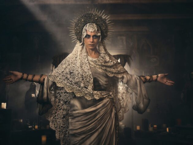 photo, Lorenza Izzo