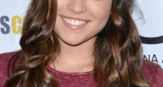 Piper Curda : Photo officielle