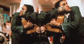 Brazil : photo, Jonathan Pryce