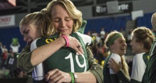 Helen Hunt : photo, The Miracle Season