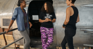 The Old Guard : photo, Charlize Theron, KiKi Layne, Gina Prince-Bythewood