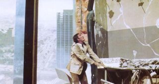 Tremblement de terre : photo, Charlton Heston
