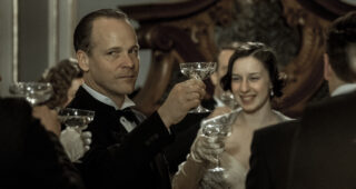 Peter Sarsgaard : photo, L'Ombre de Staline