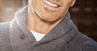 Keith Thomas : Photo officielle