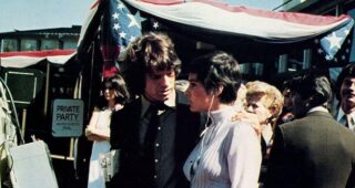 À cause d'un assassinat : photo, Paula Prentiss, Warren Beatty