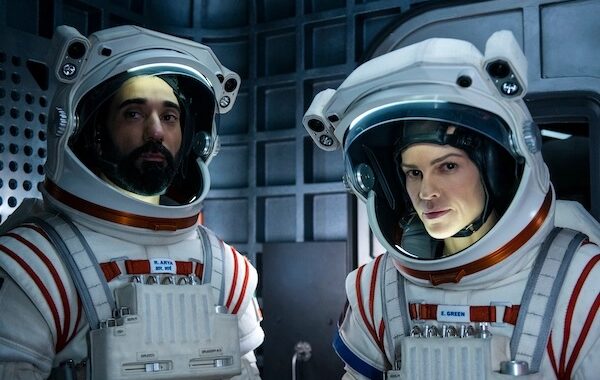 Away : Photo Ray Panthaki, Hilary Swank