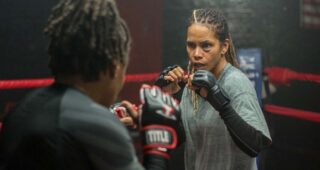 Bruised : photo, Halle Berry