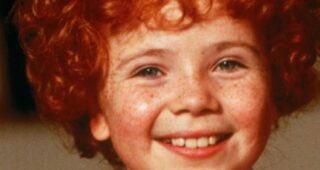 Aileen Quinn : Photo officielle